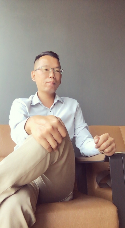 LI的第一张照片--新北交友中心