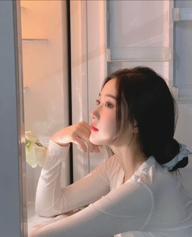 風吹過臉頰的第一张照片--新北交友中心