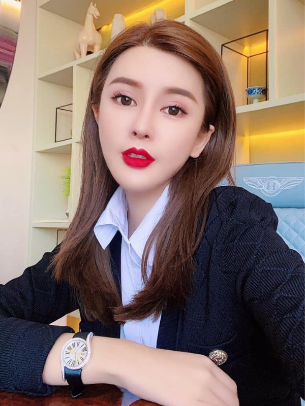 李嘉薇的第一张照片--新北交友中心
