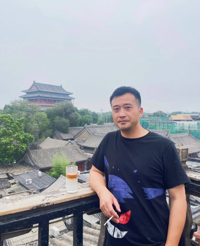 生而为人的第二张照片--新北交友中心